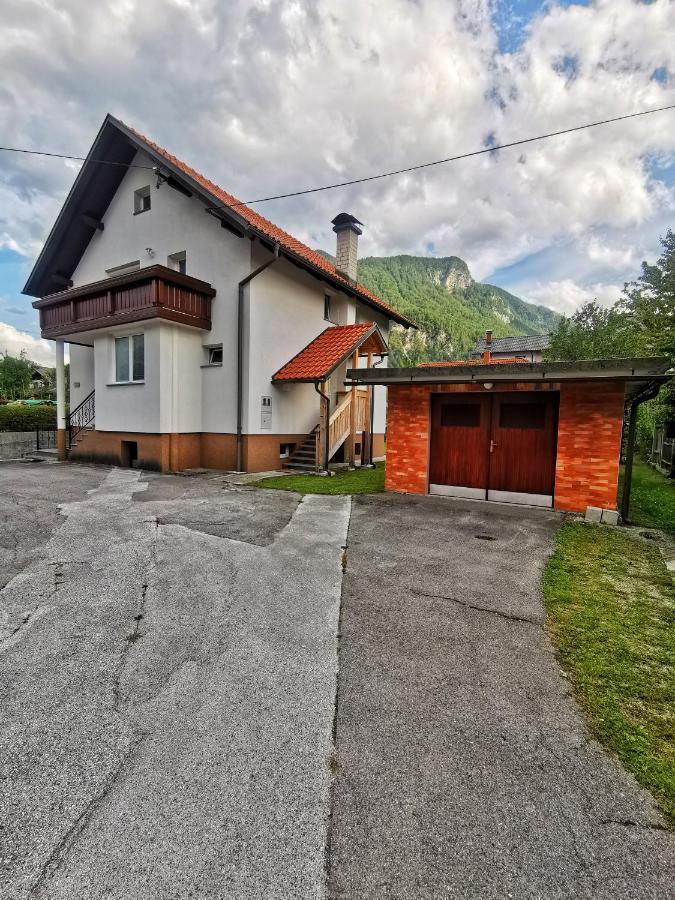 Apartmaji Tomsic Mojstrana Εξωτερικό φωτογραφία