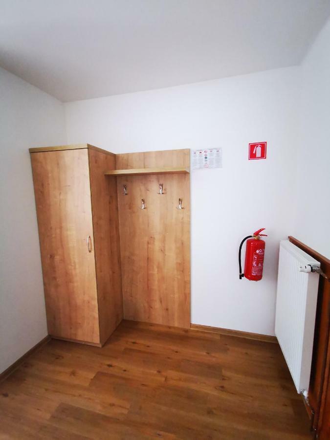Apartmaji Tomsic Mojstrana Εξωτερικό φωτογραφία