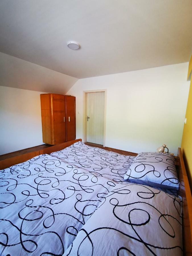 Apartmaji Tomsic Mojstrana Εξωτερικό φωτογραφία